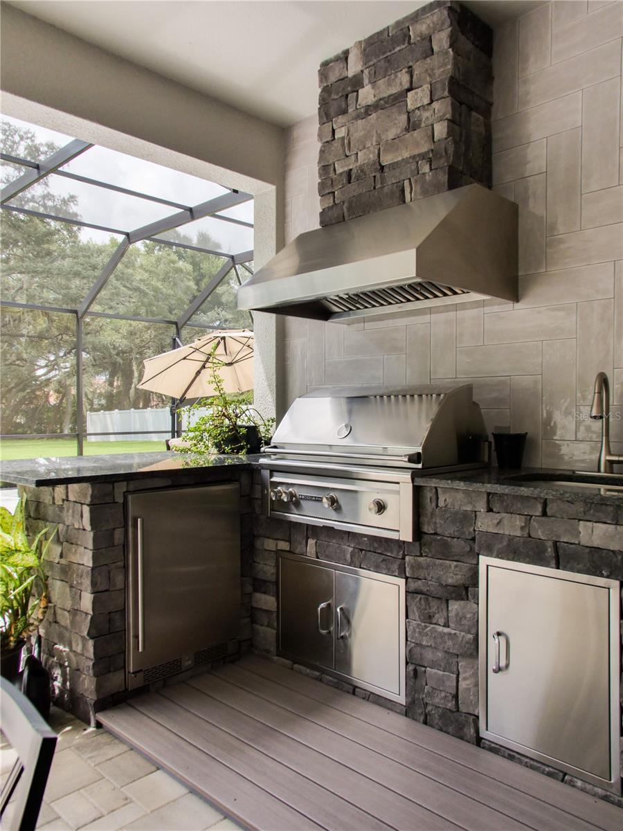 Outdoor kitchen