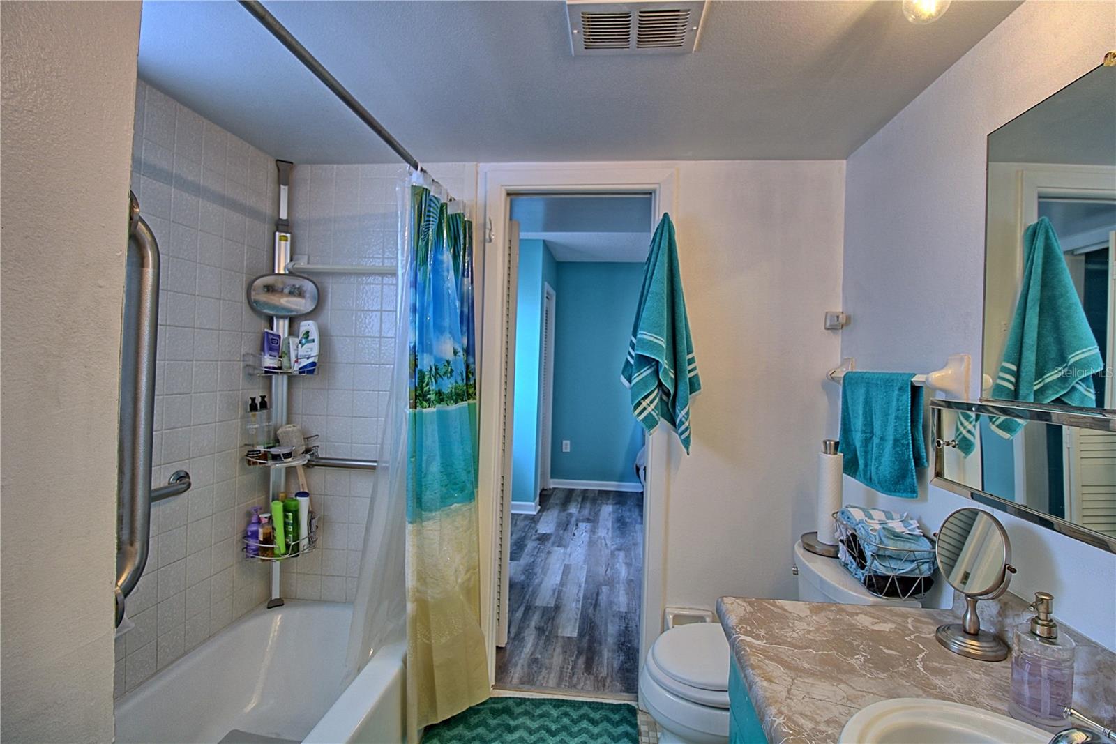 T3551728