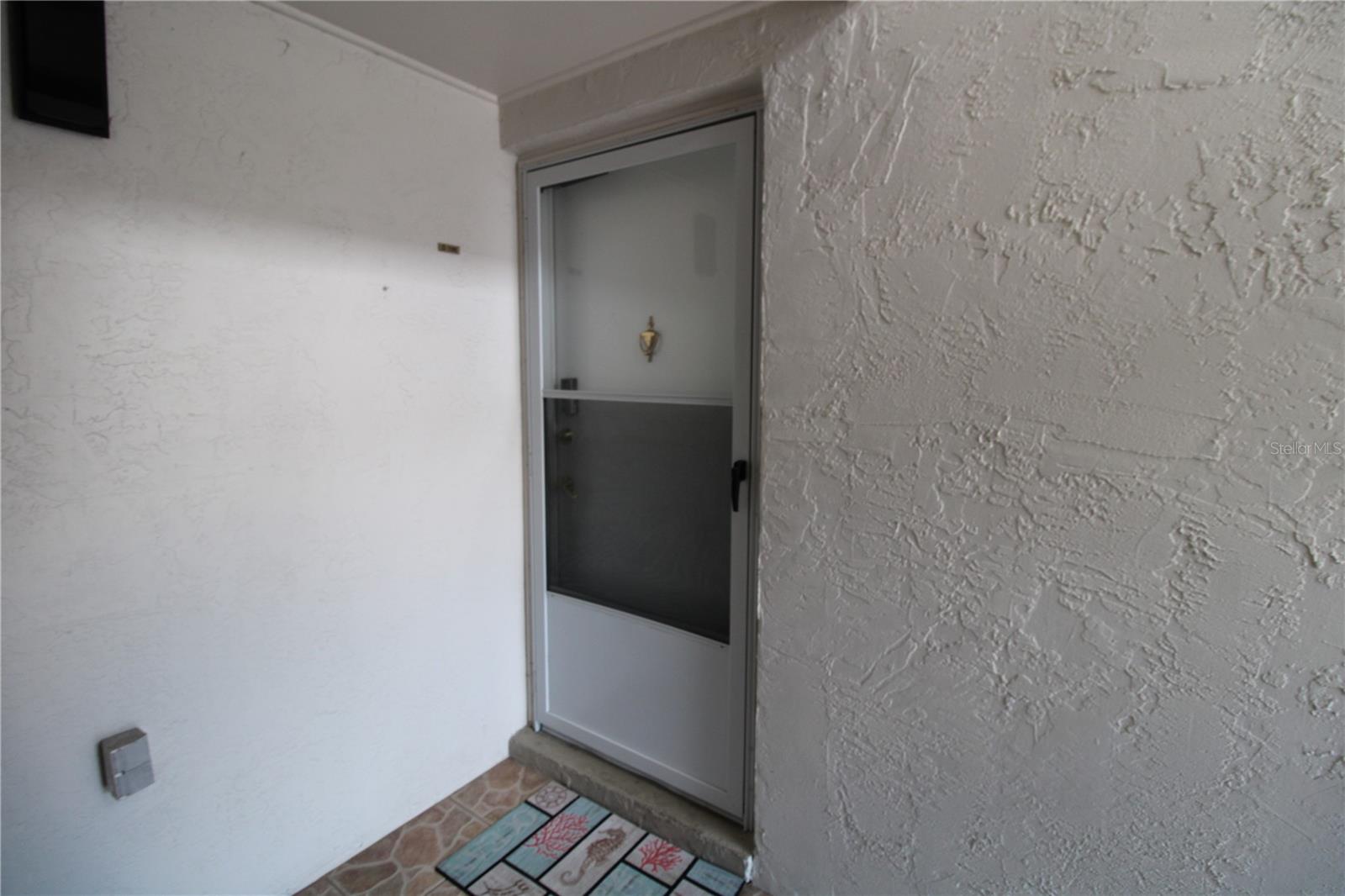 T3551728