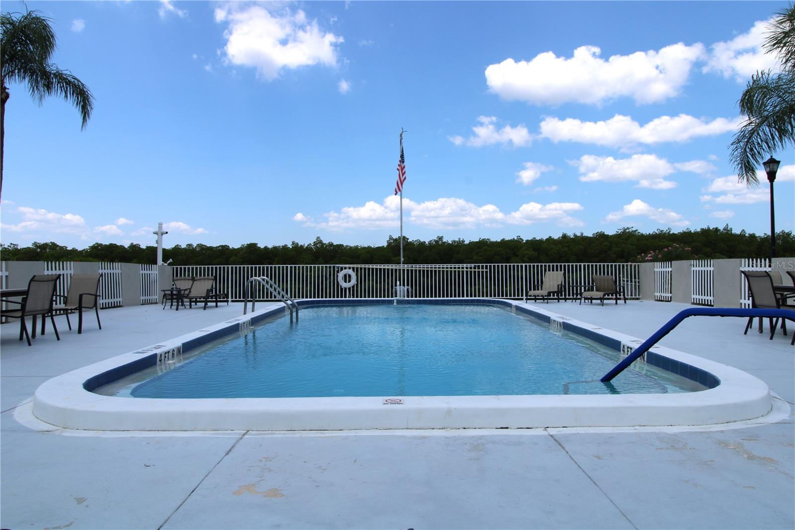T3551728