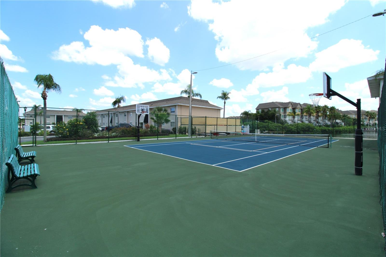 T3551728