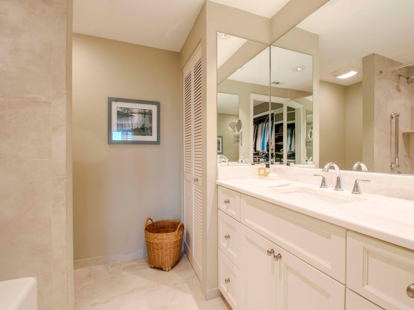 Stunning Master Bath with linen closet and beautiful updates!