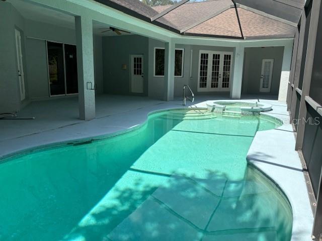 party sized pool & patio