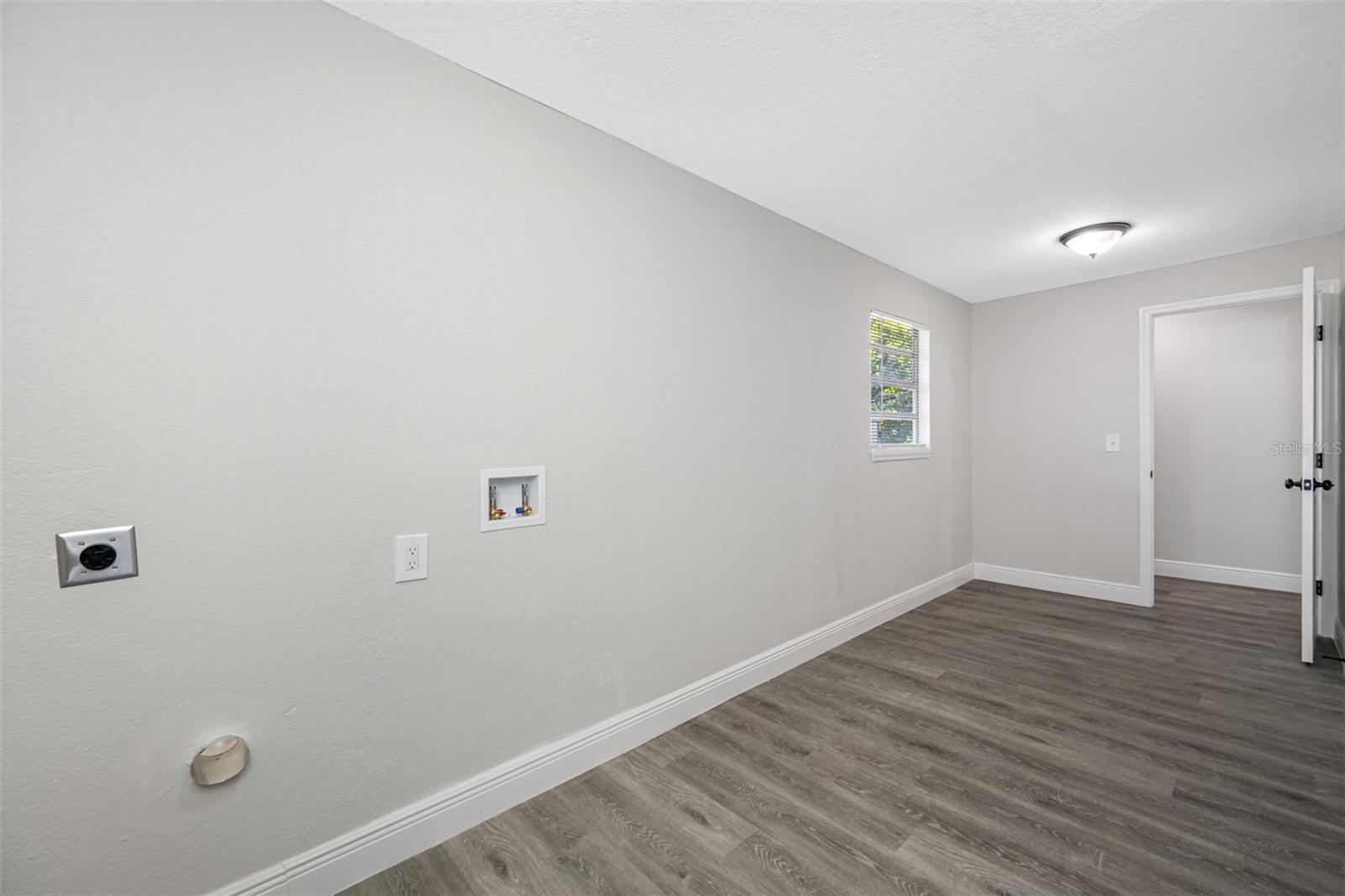 Large Laundry Room