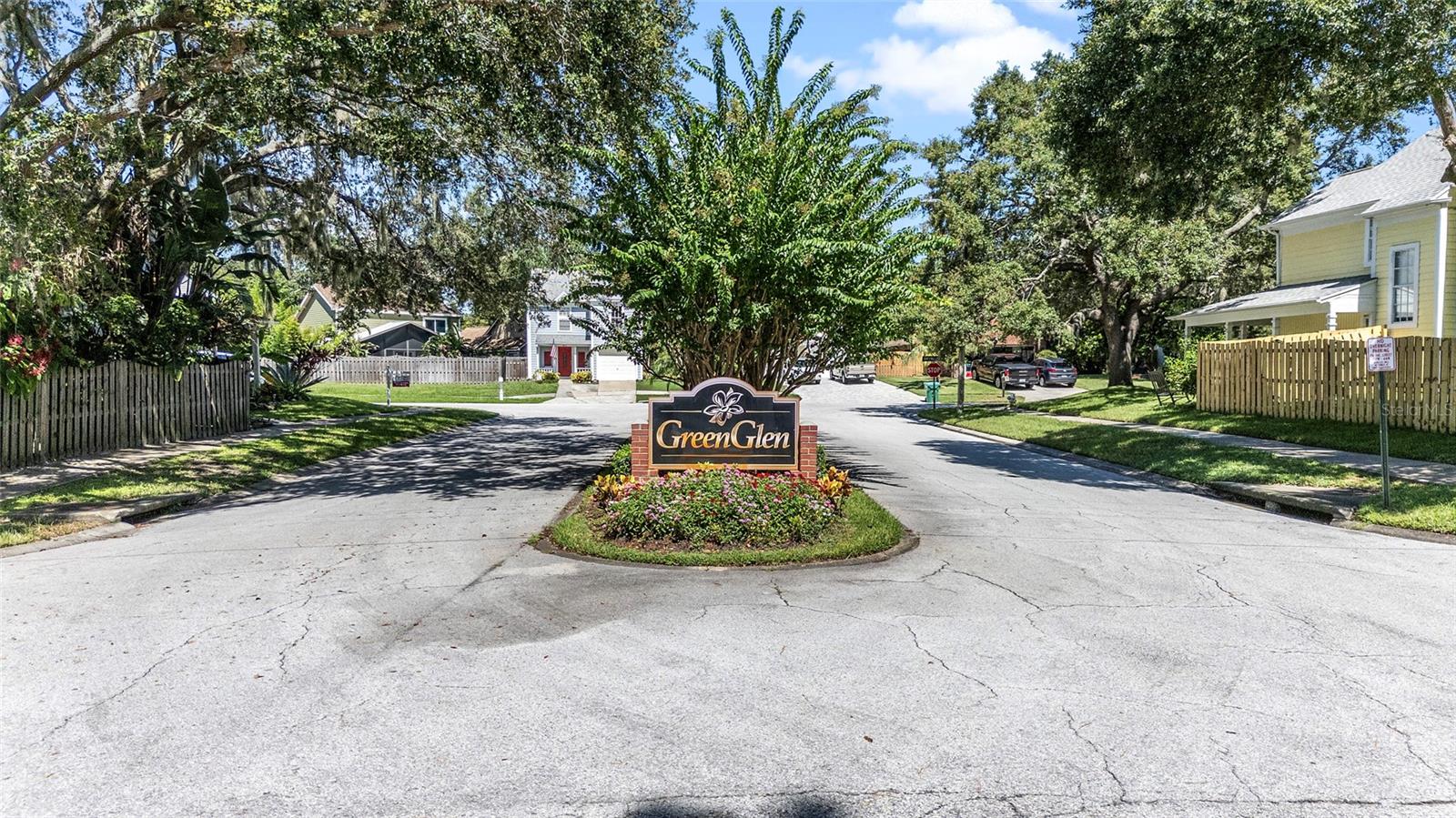 Entrance to GreenGlen community