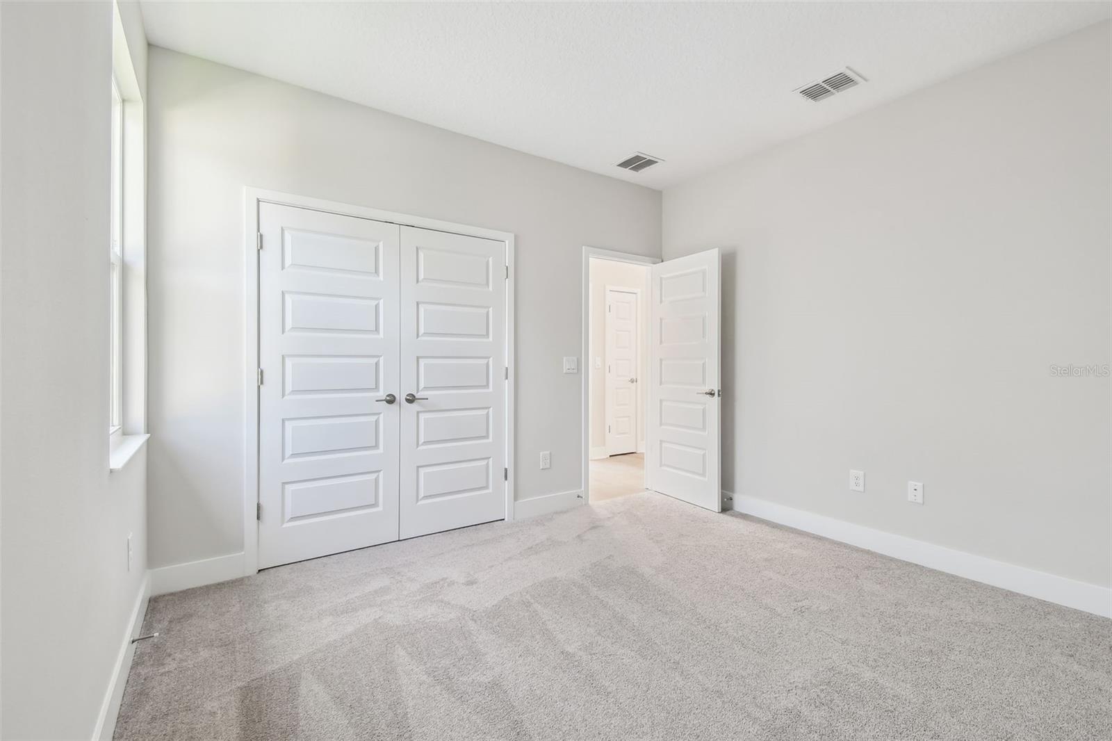 T3552204