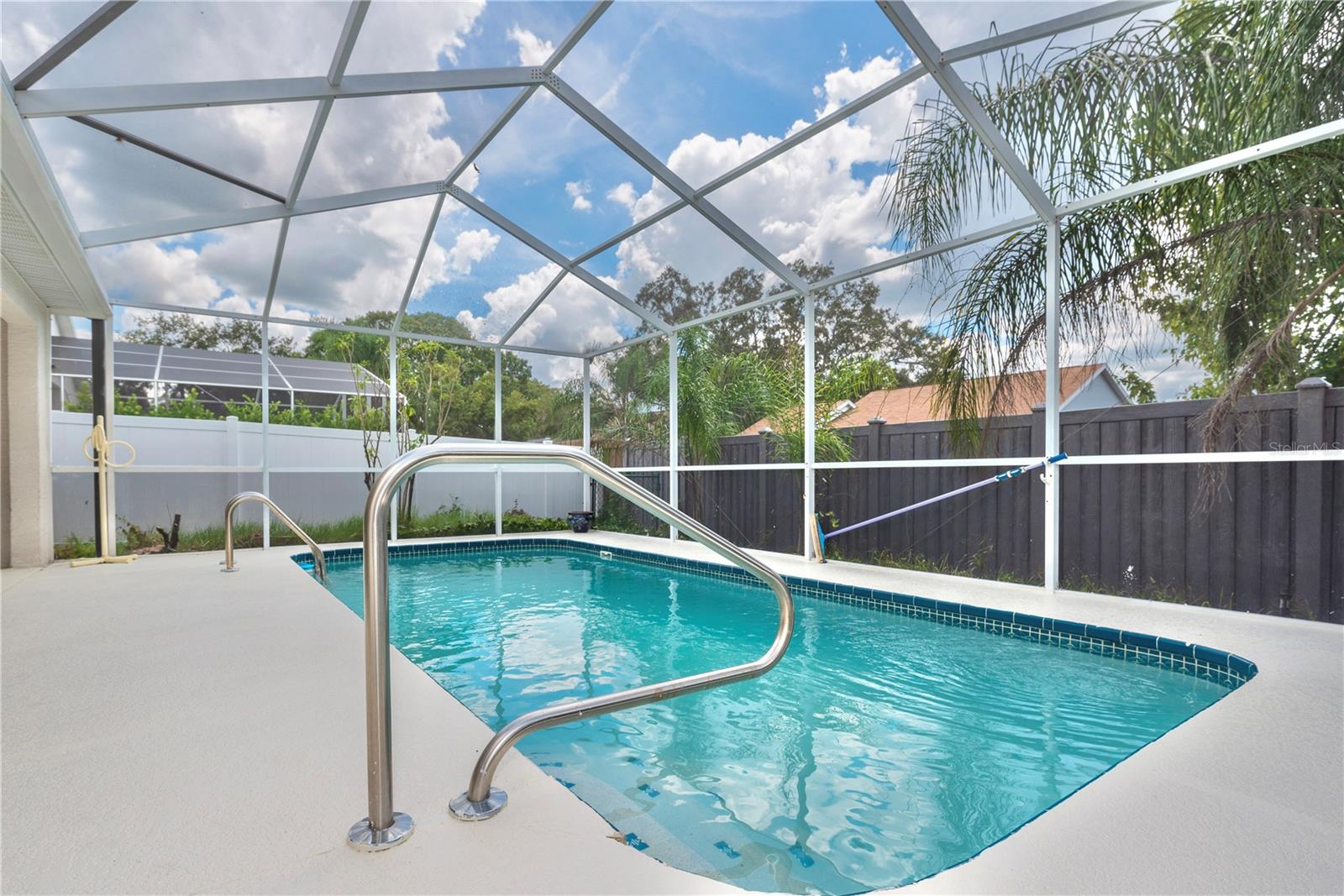 Pool lanai.