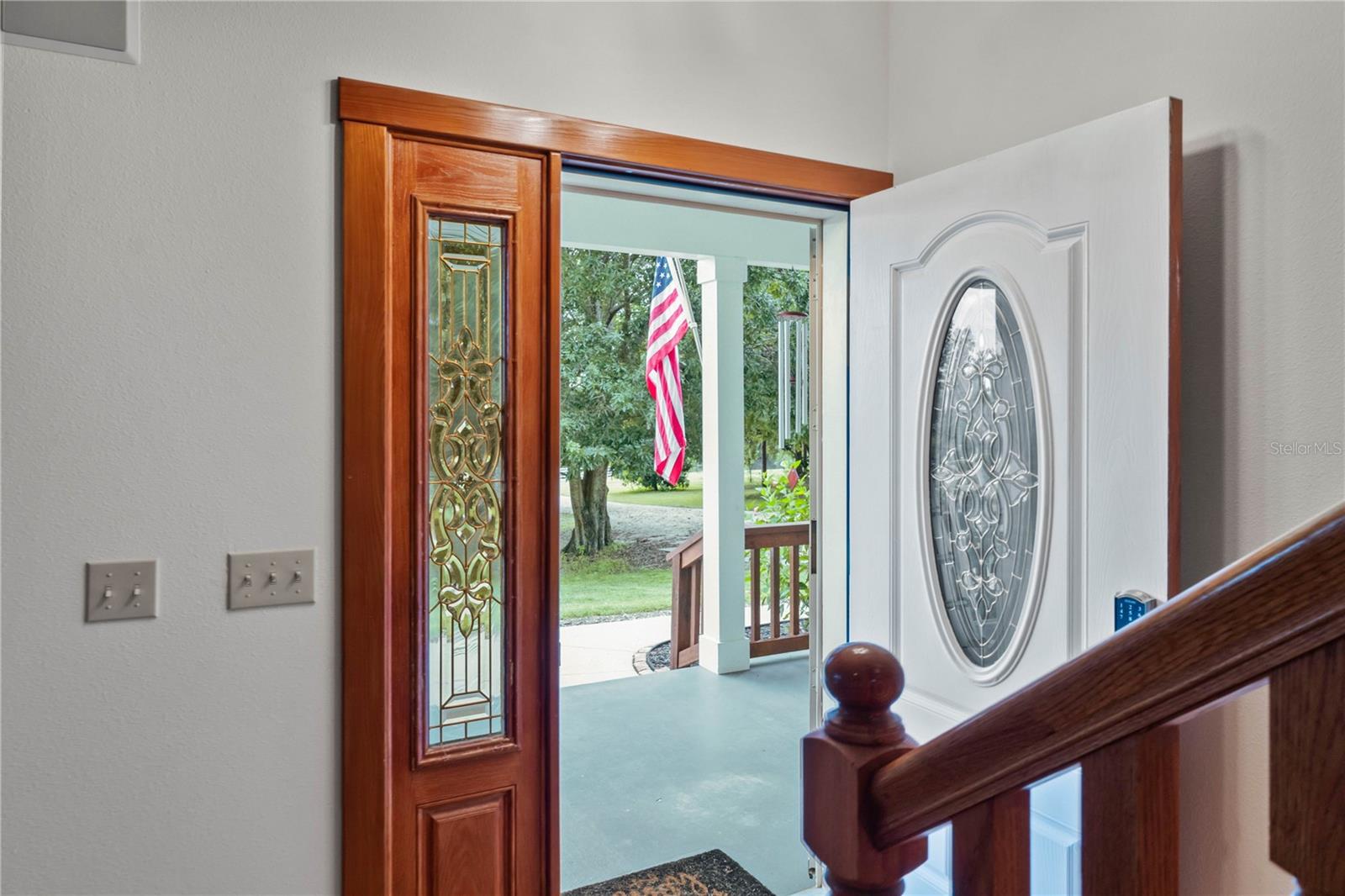 Oval leaded glass door