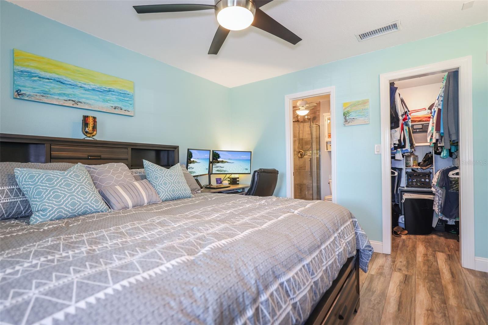 Primary Suite with Walk-in Closet
