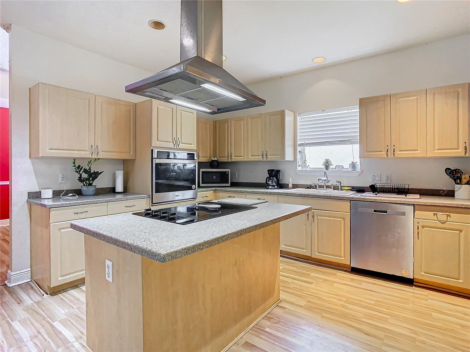 Modern Kitchen with Cooking Island