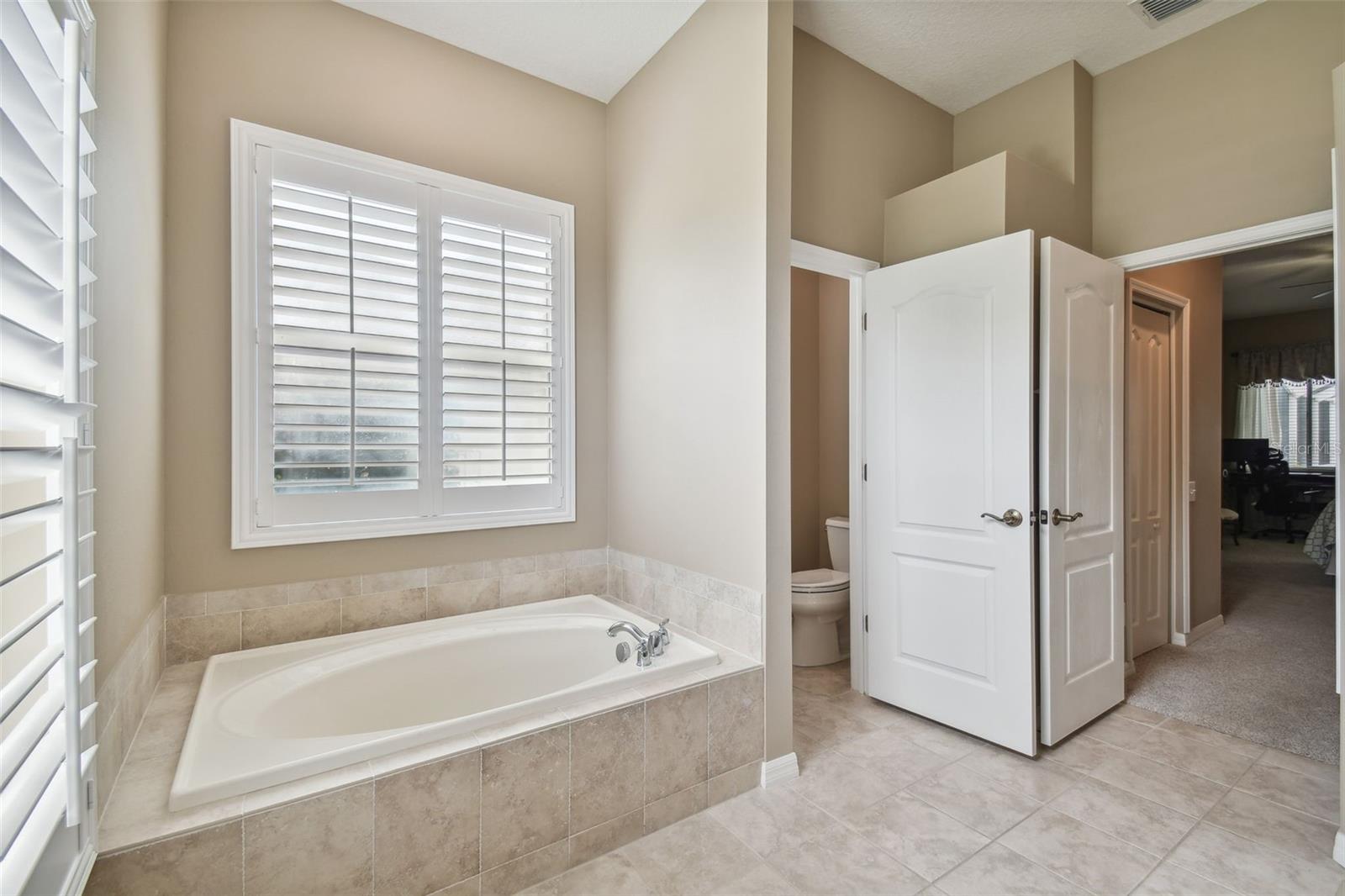 Garden tub in Primary Bath