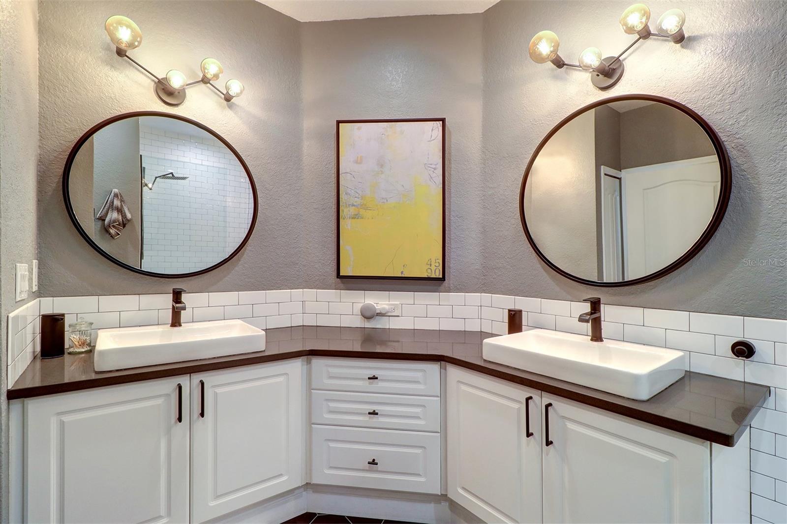 Elegant bath area off primary bedroom