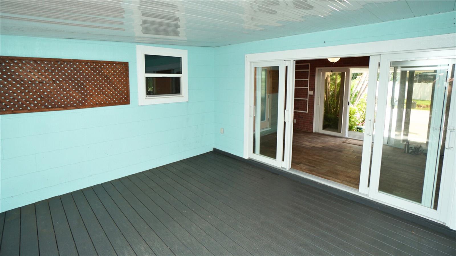 Rear Screened Porch