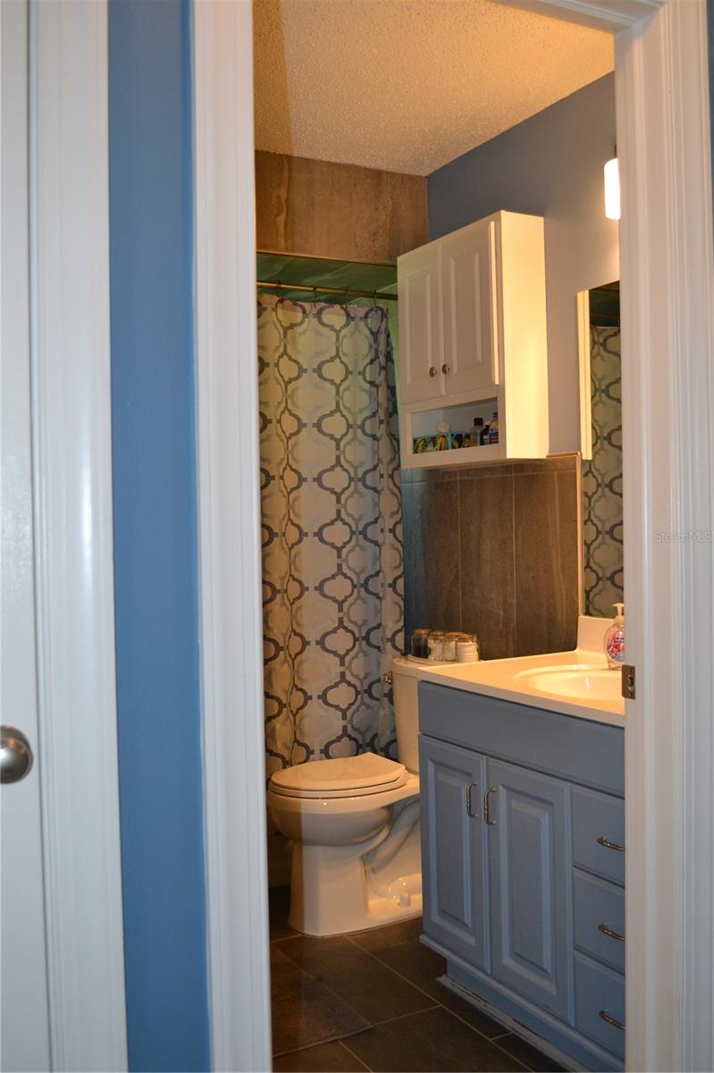 Main bathroom