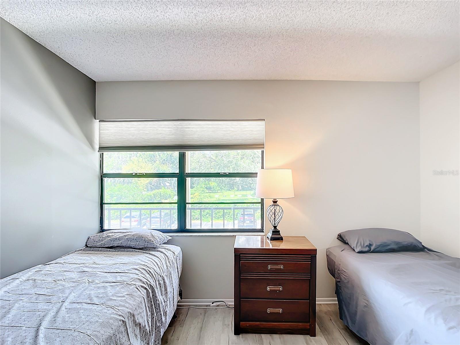 Large Guest Bedroom for Visitors