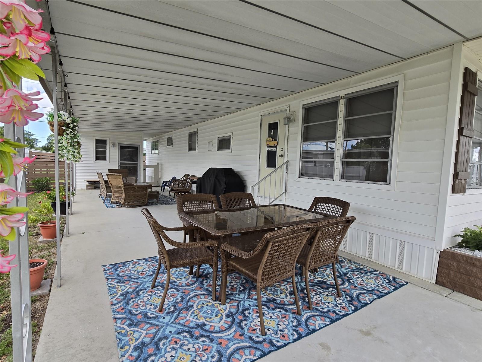 50ft side open covered porch great for entertaining and cookouts