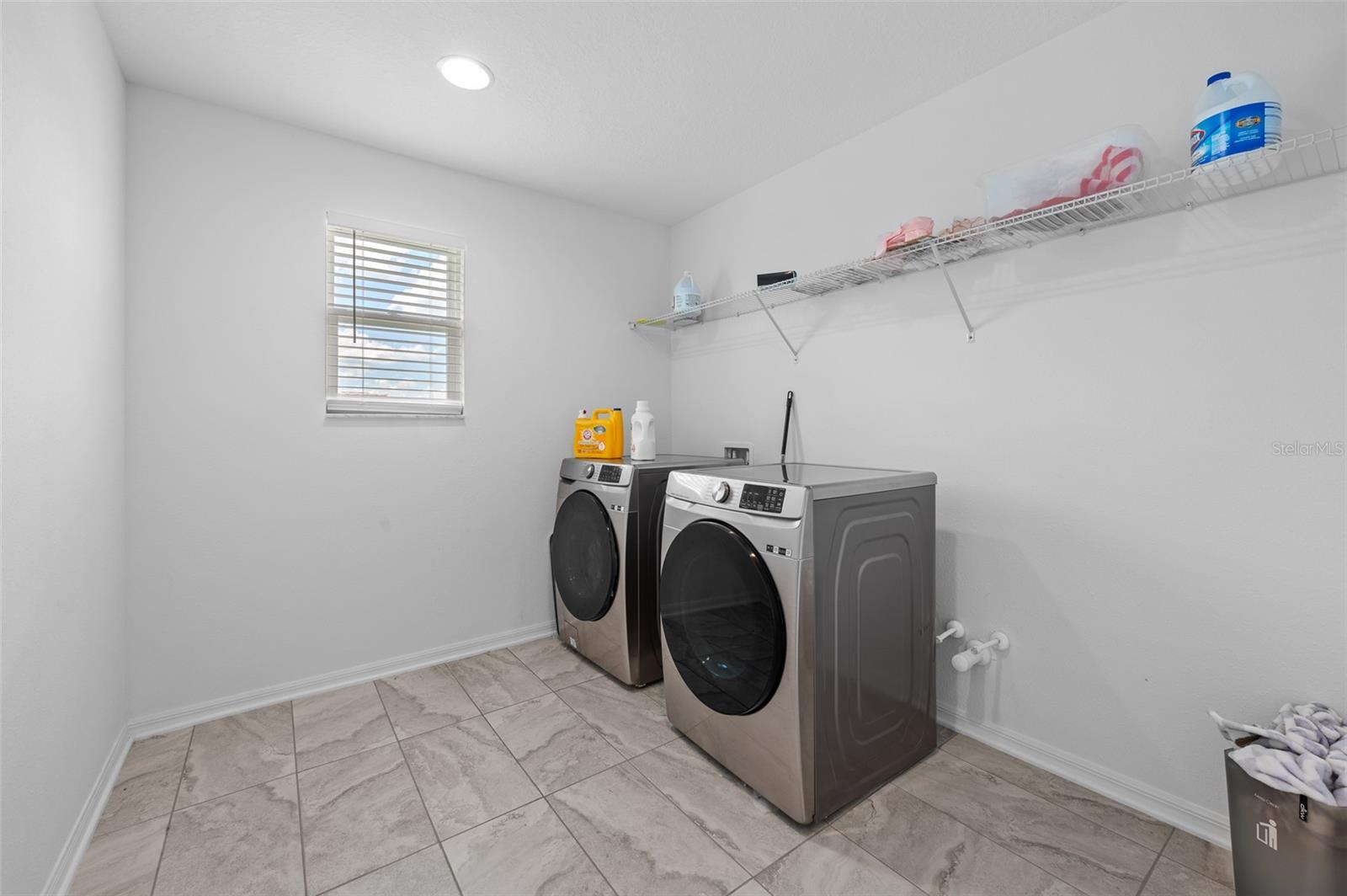 Laundry room 2nd floor