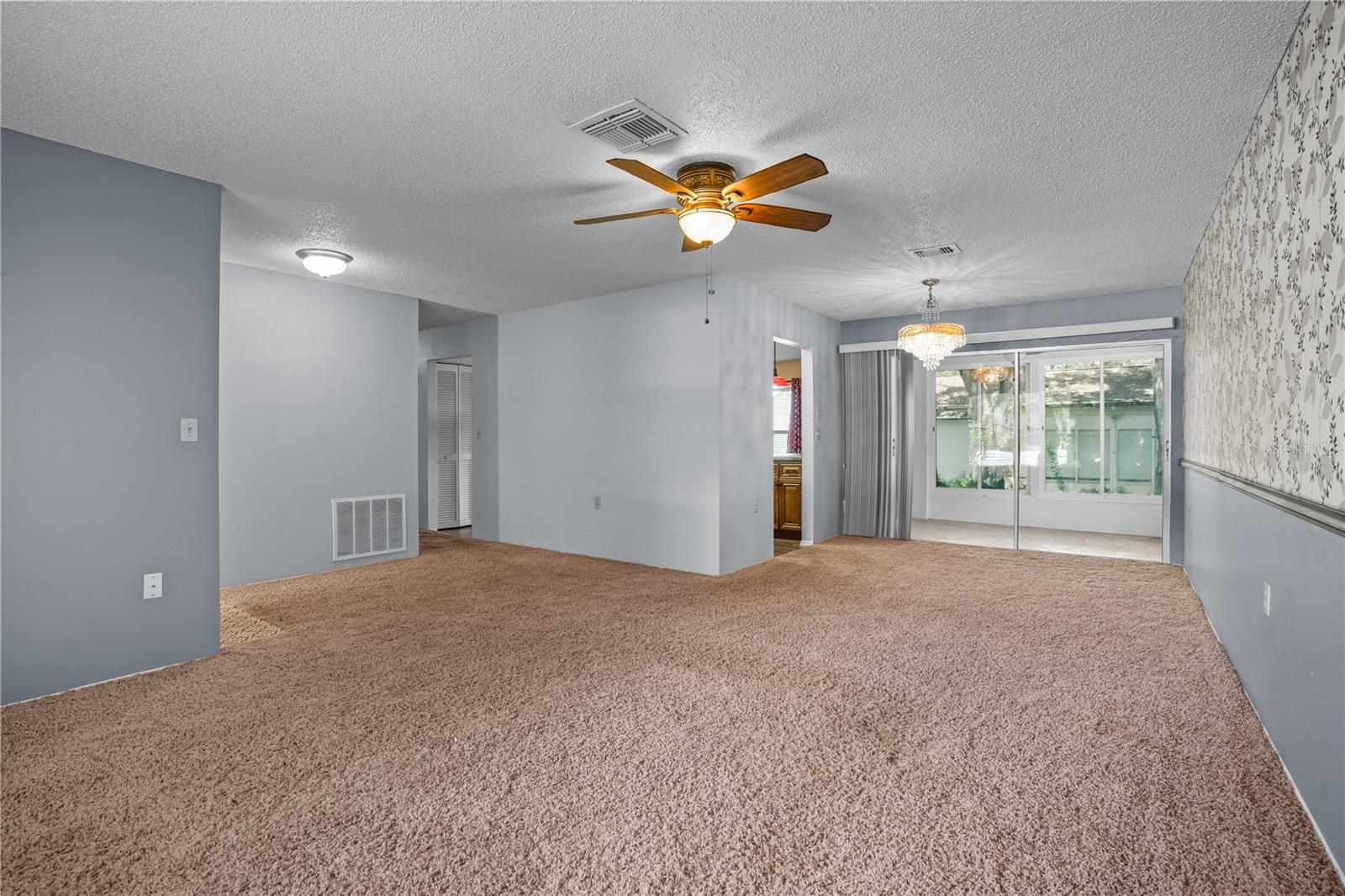 Living Room / Dining Room Combo