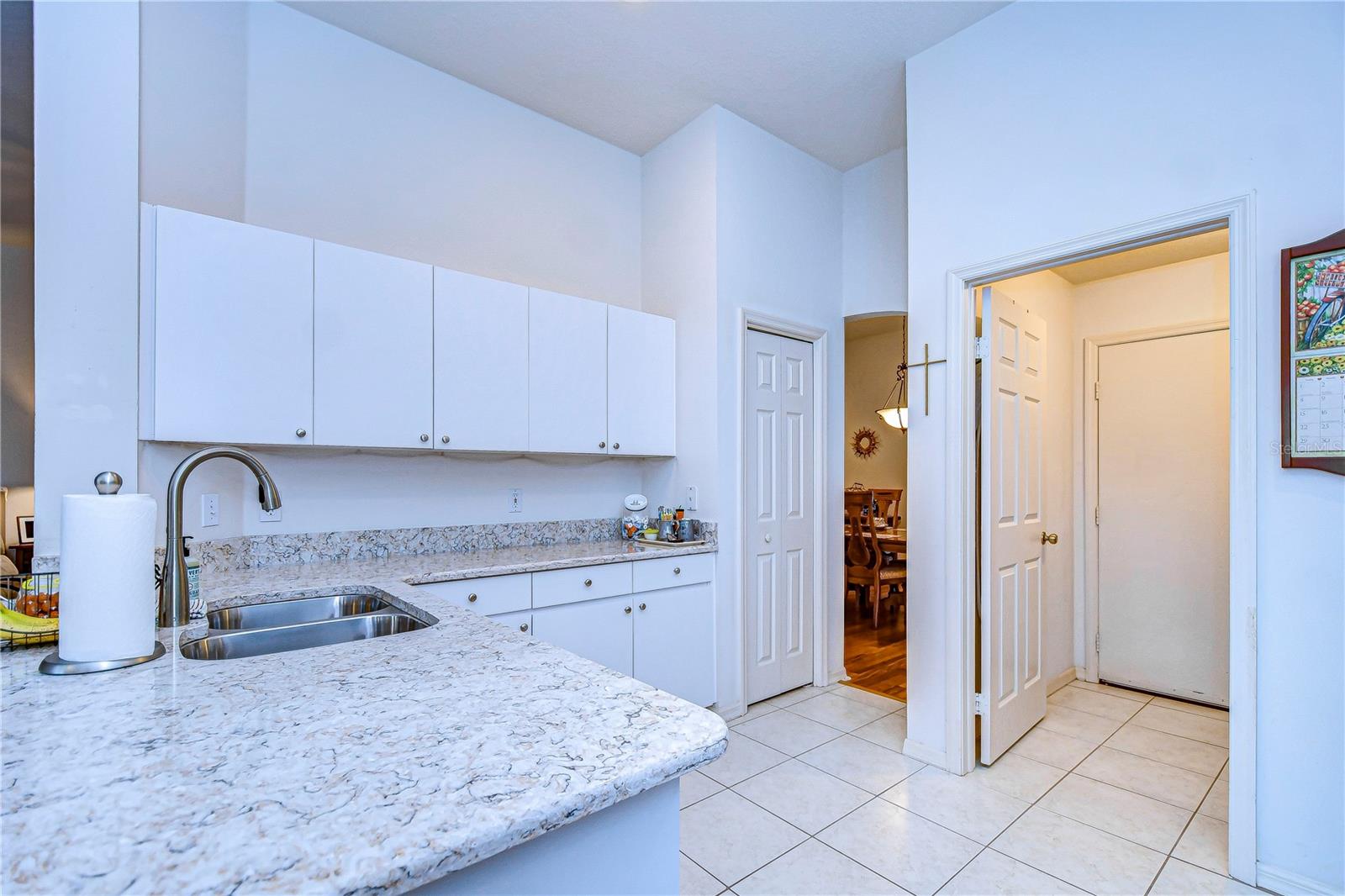 Quartz counters add to the appeal of the kitchen!