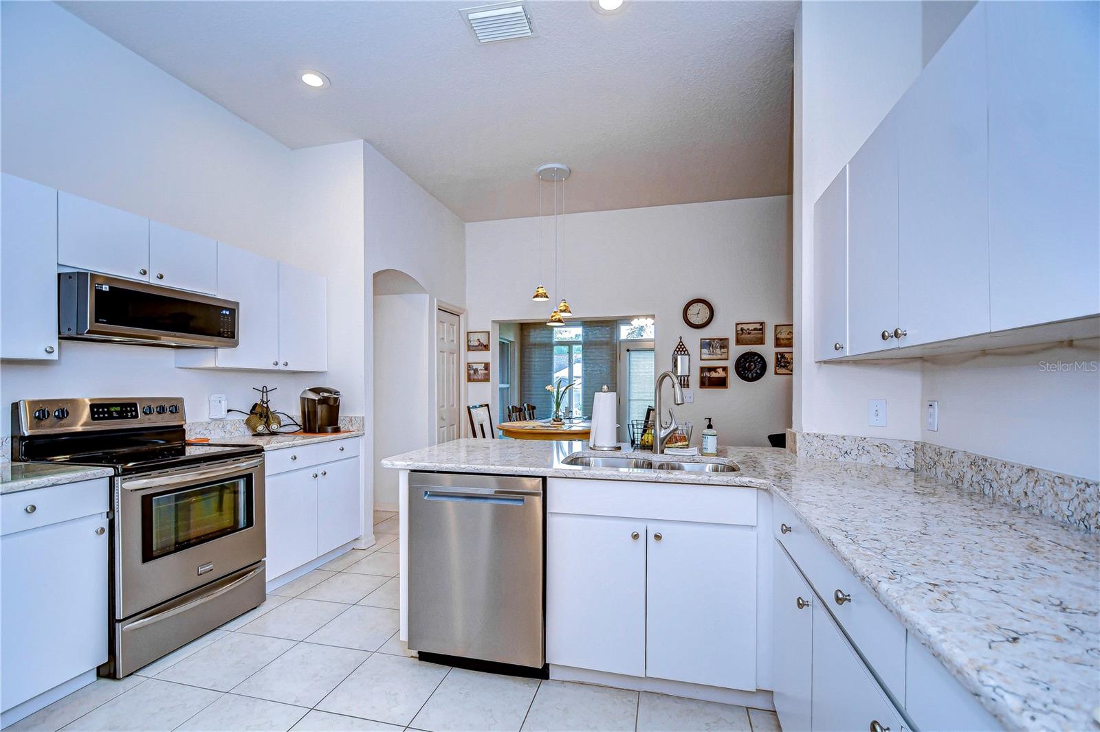 Stainless appliances add a touch of elegance!