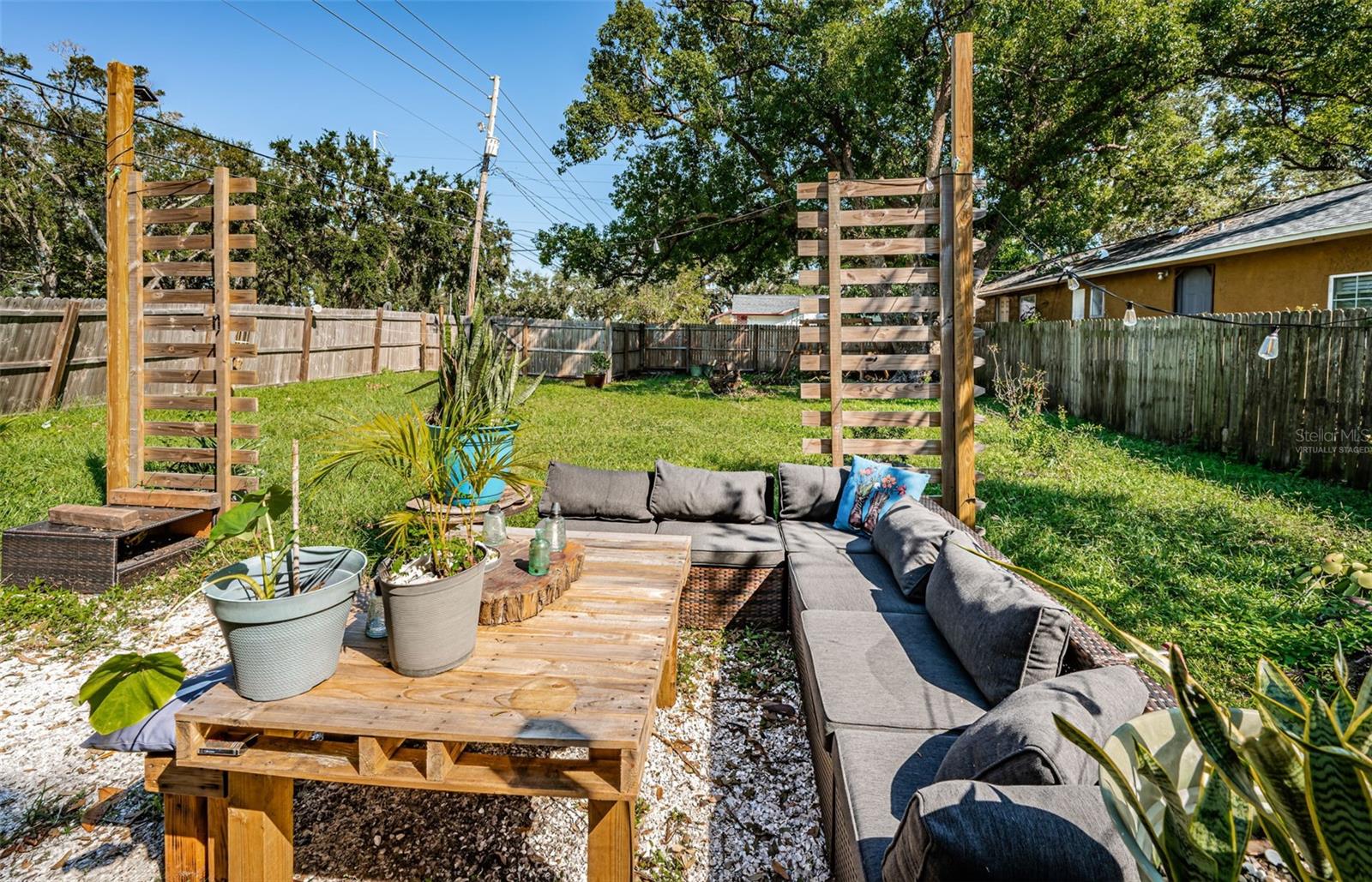 Patio/Backyard-Virtually Staged