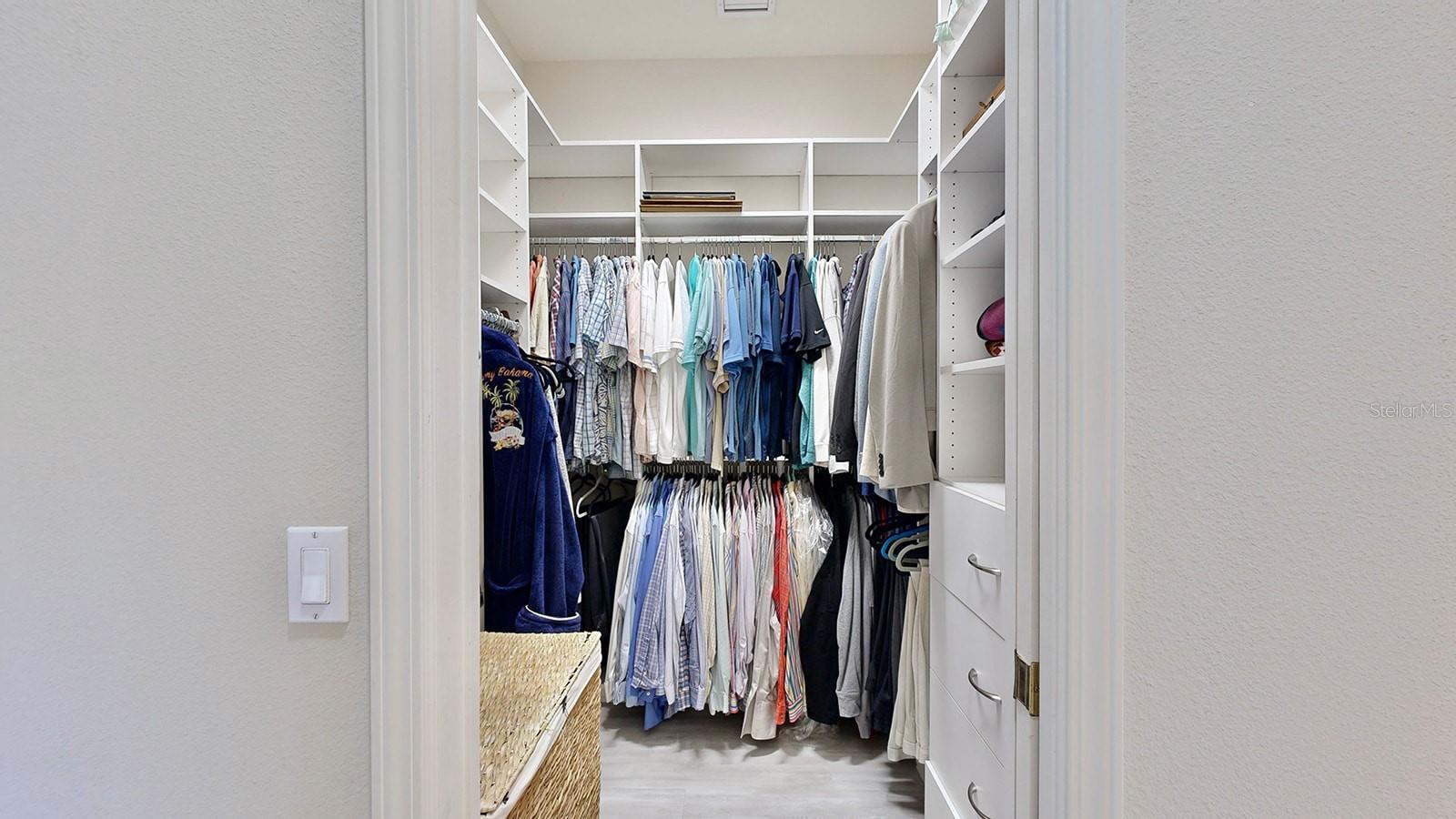 Master Closet 2