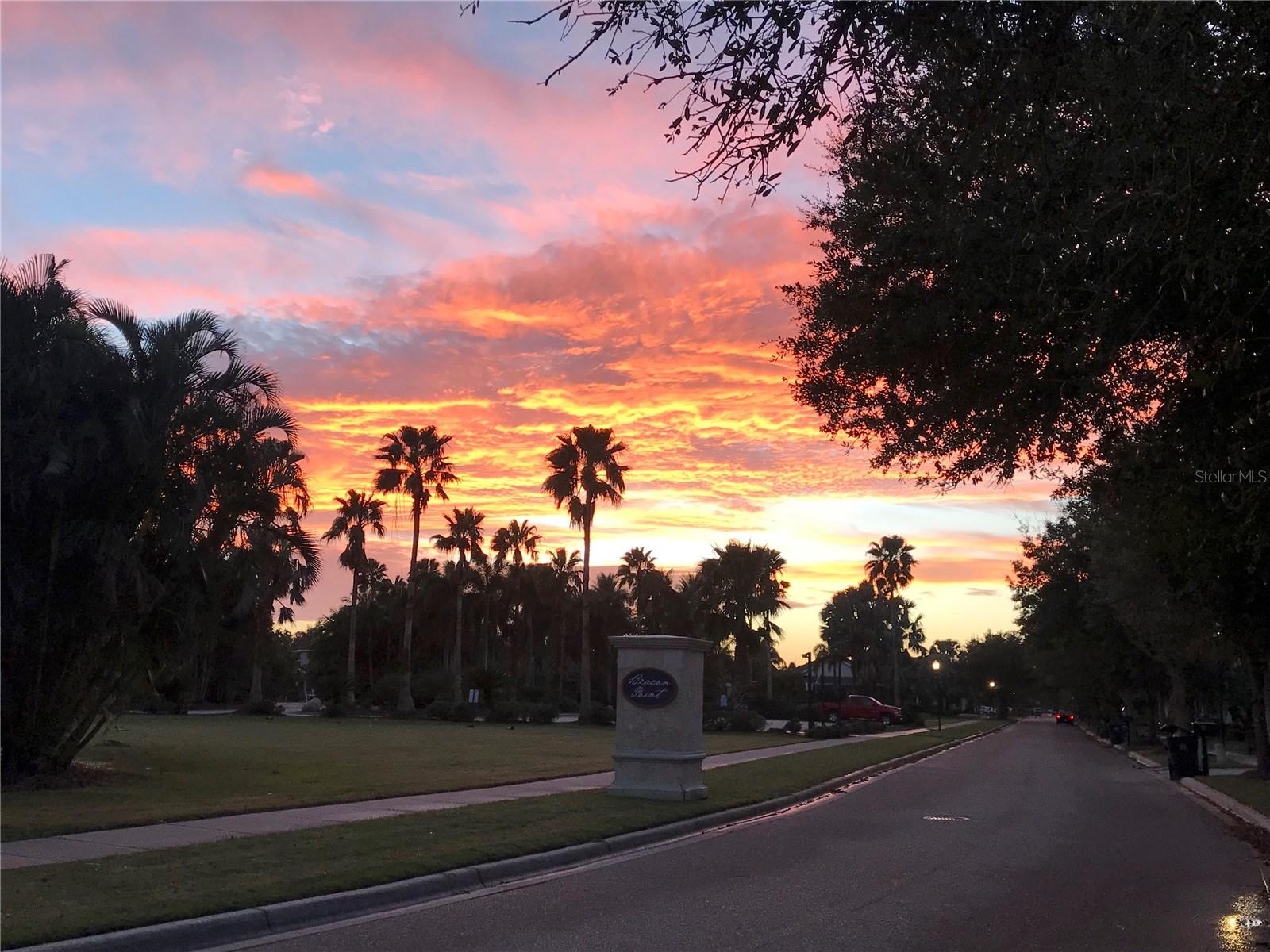 Sunset Streets of Mirabay