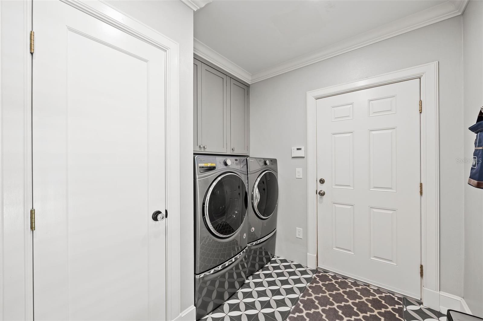 Mud Room / Laundry