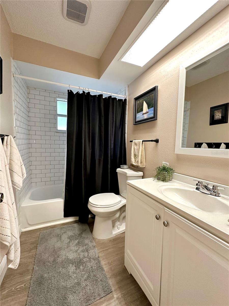 unit 6031 bathroom