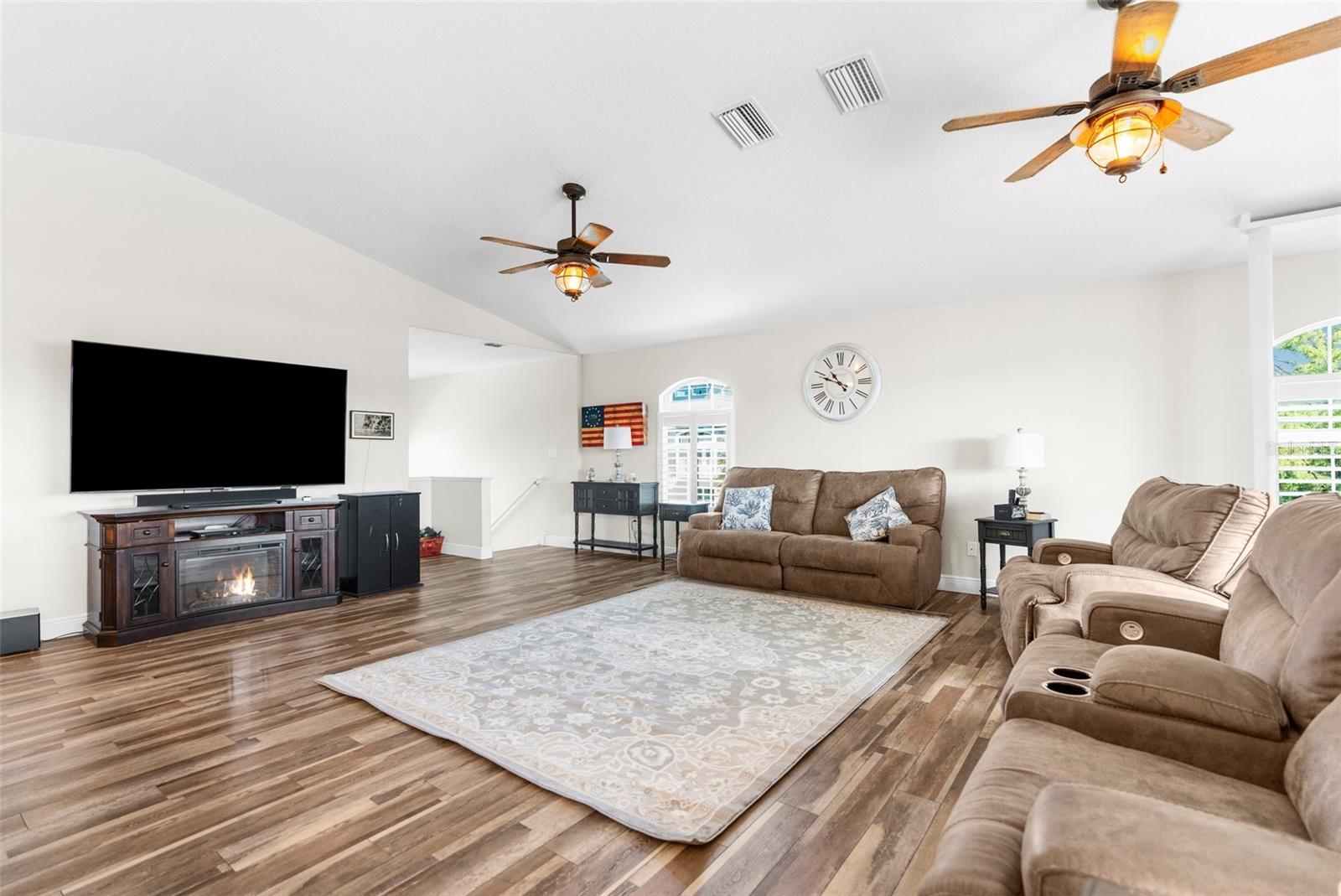 2nd Floor Living Room