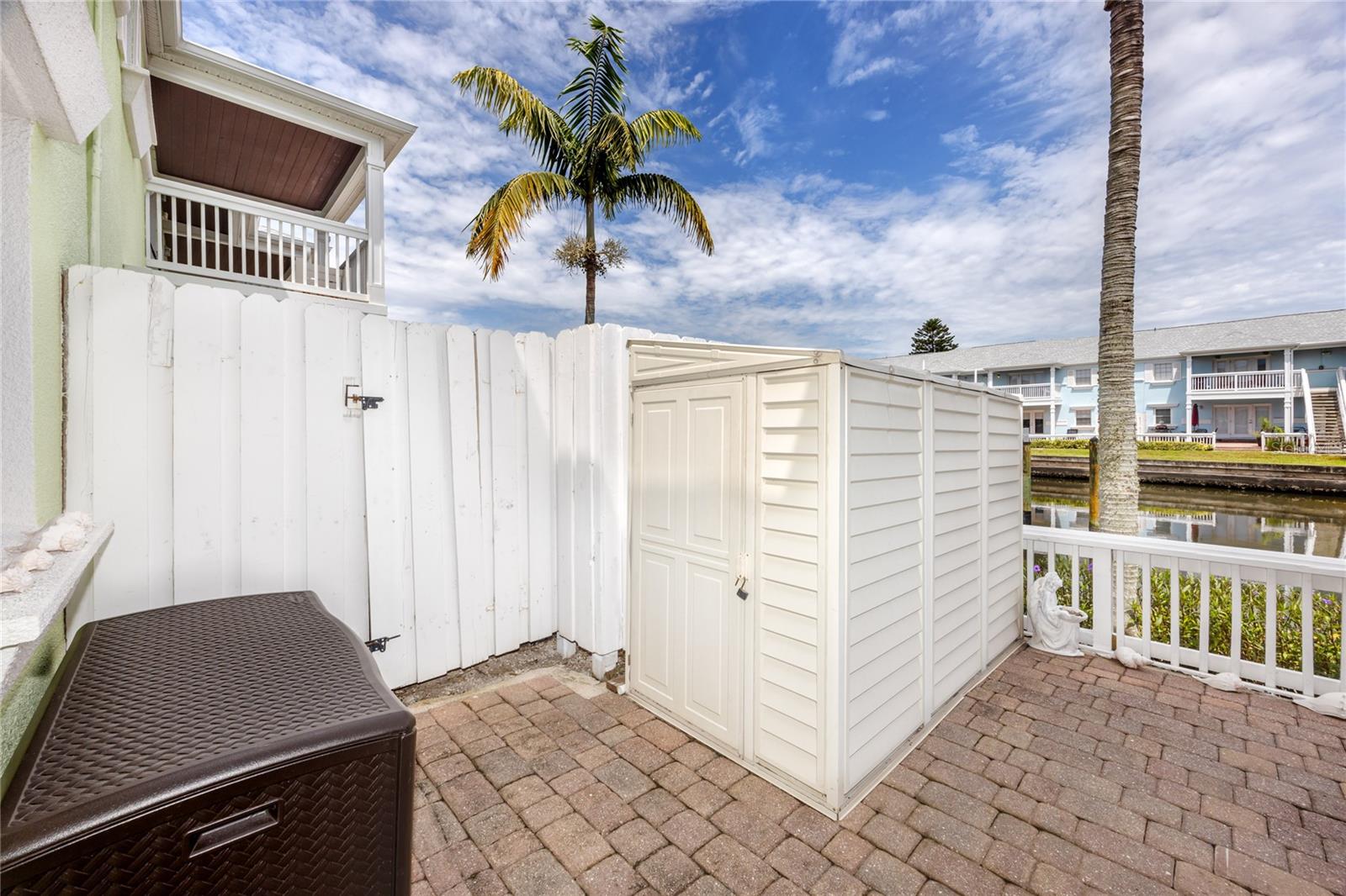 4x8 storage shed