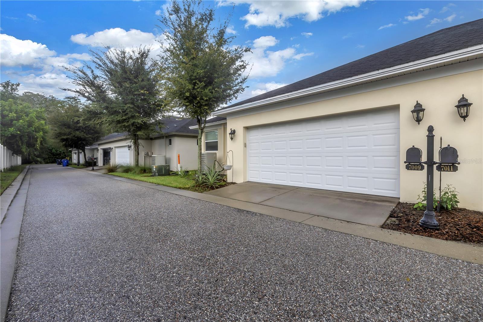 BACK ALLEY/GARAGE