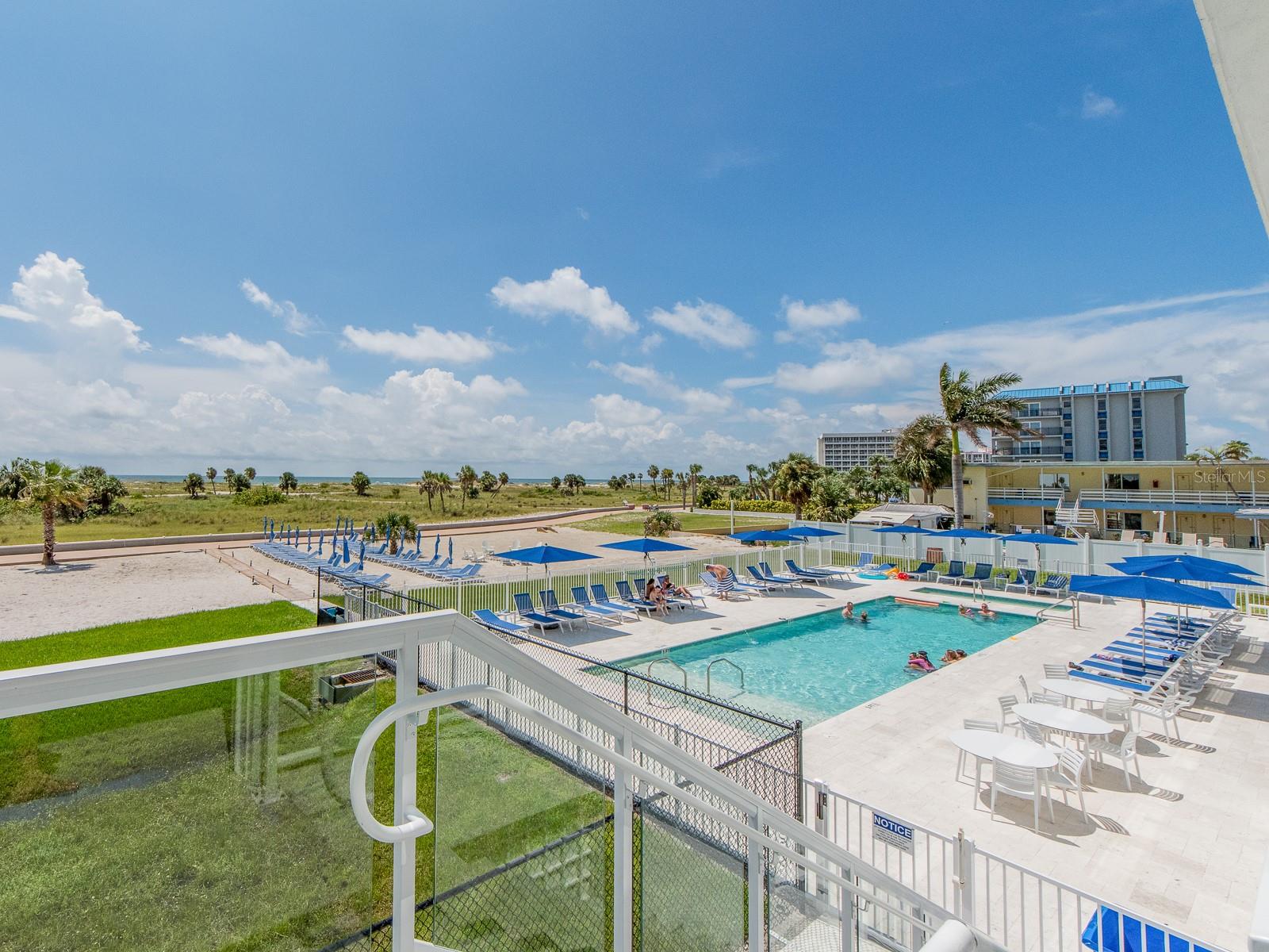 Pool access from Ocean Bar