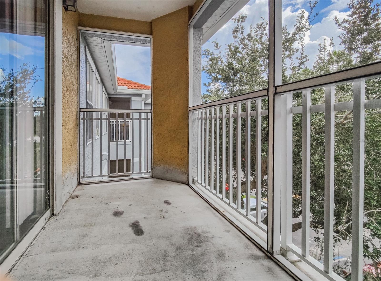 screened patio