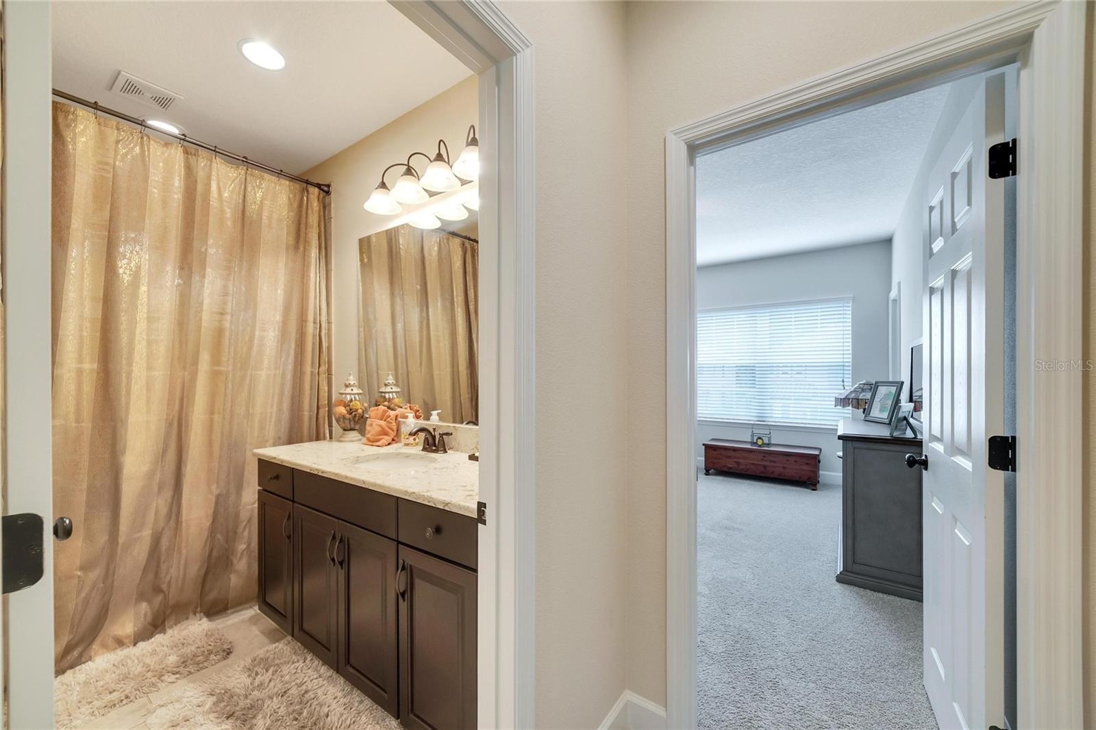 Upstairs bath at 12304 Terracina Chase Ct