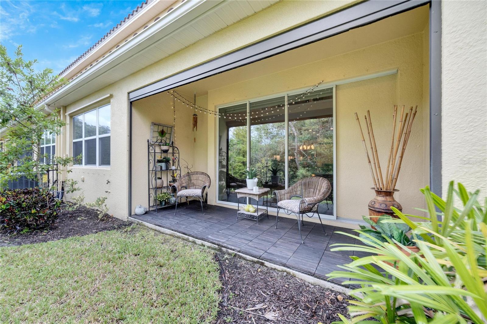 Convertible lanai at 12304 Terracina Chase