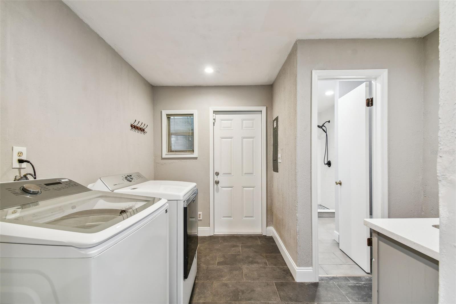 Exterior entrance to laundry/mud room