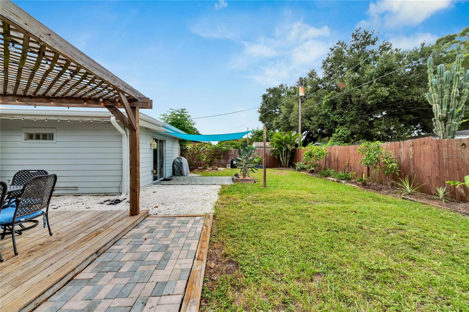 Large Fenced Back Yard