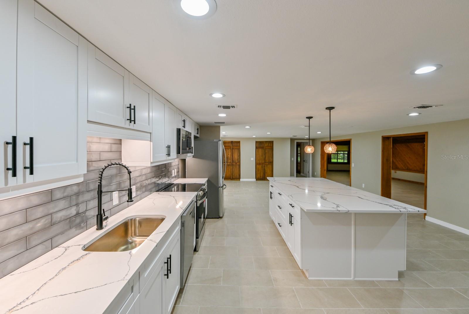 Quartz Counters