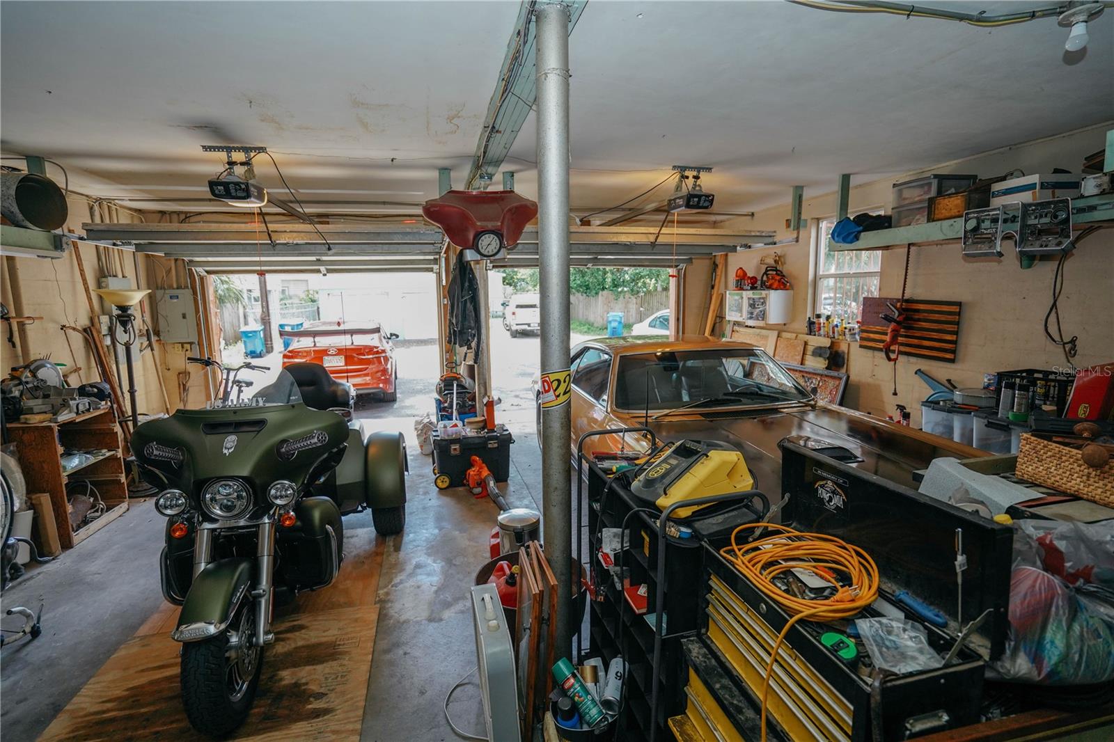 garage