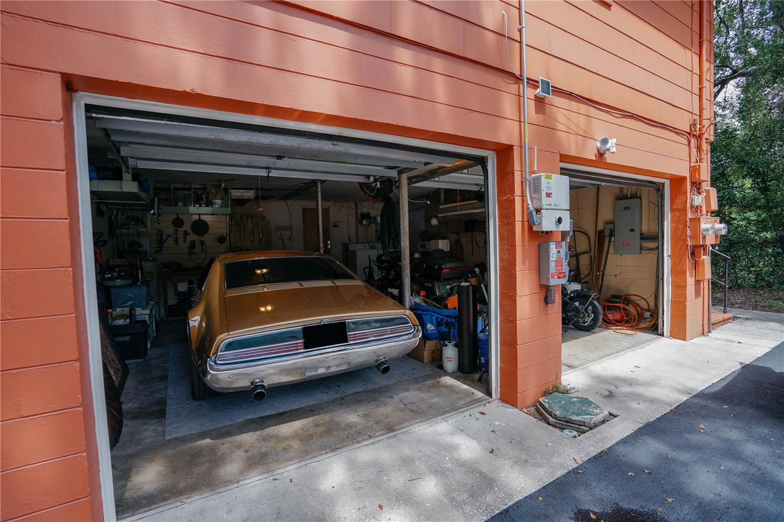 garage