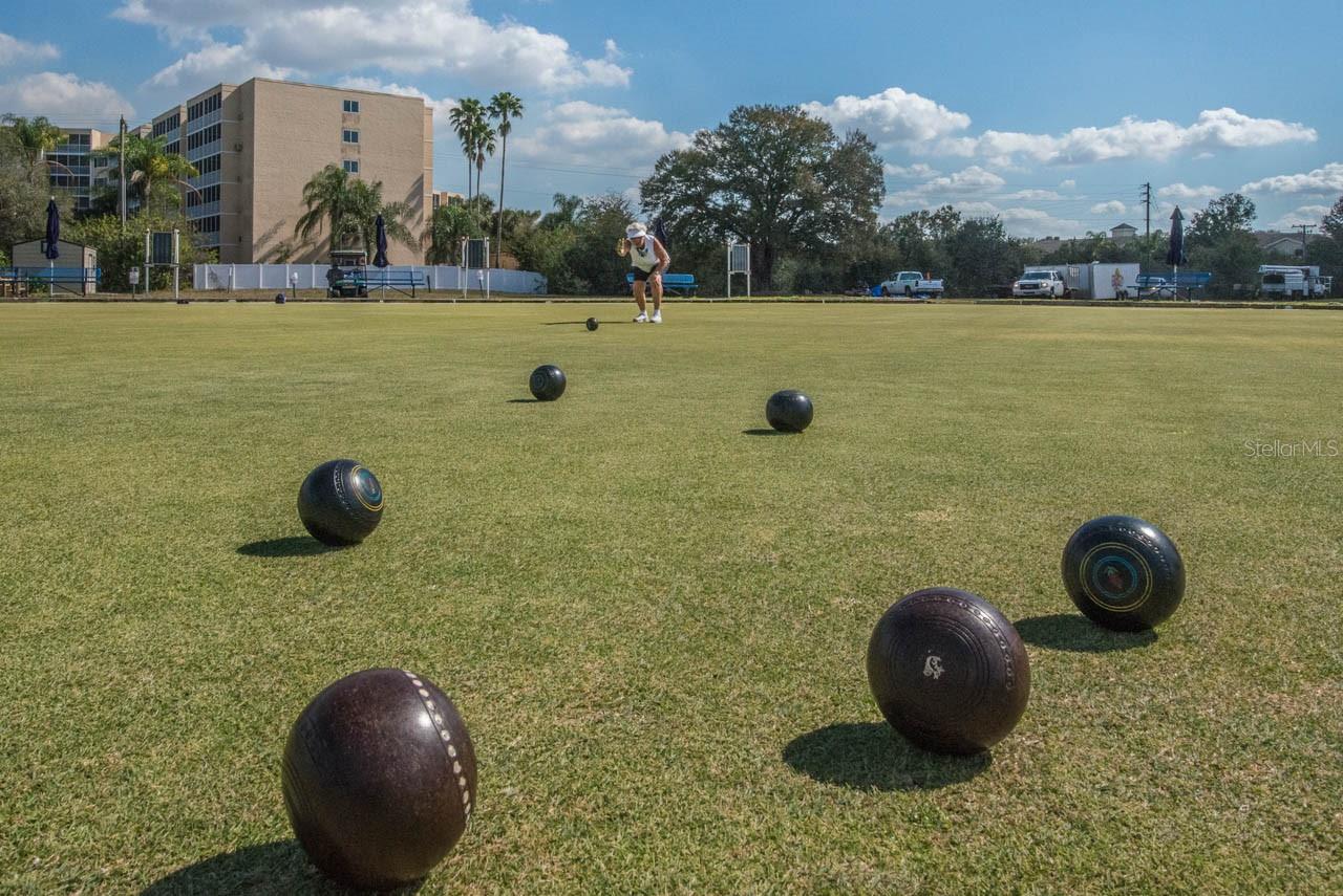 N Clubhouse/Lawn Bowling