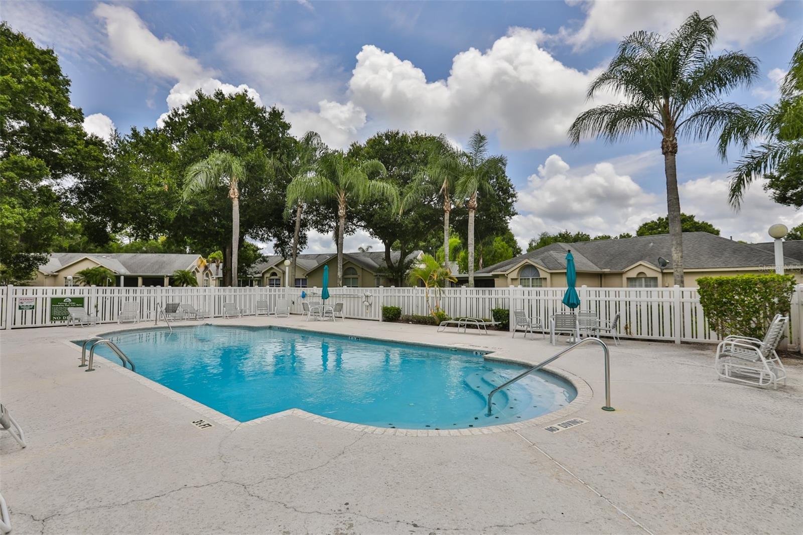 Community pool (which is right across the street from this condo)