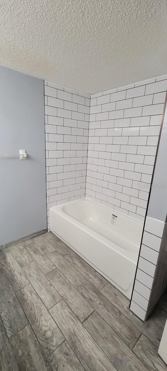 New Tub/Tiles.