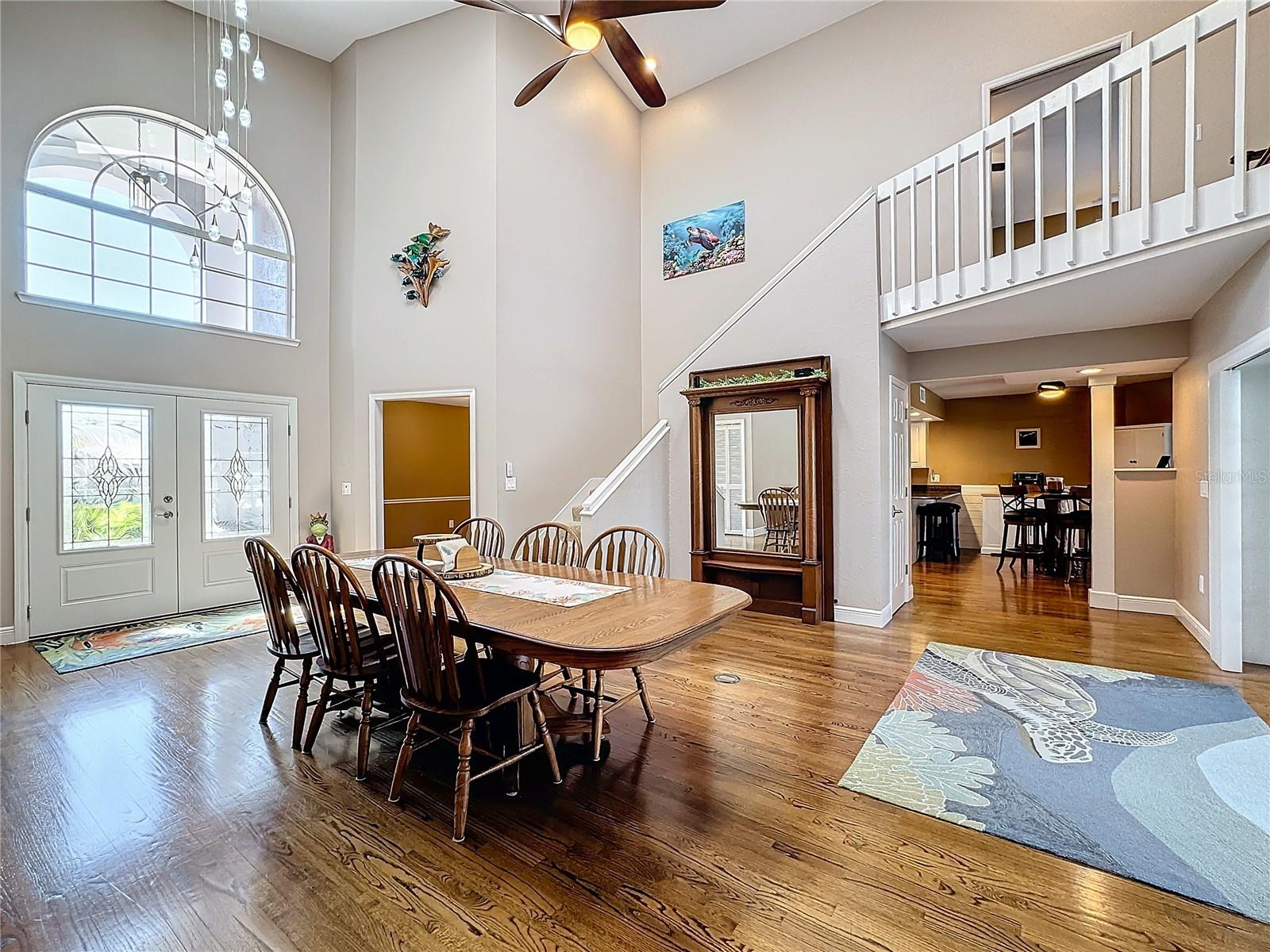 Foyer/Greatroom/Dining area, use your imagination