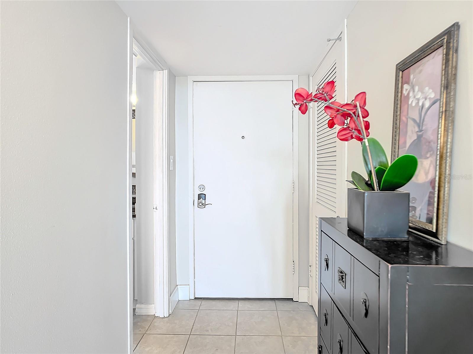 Very nice entry hallway in the condo