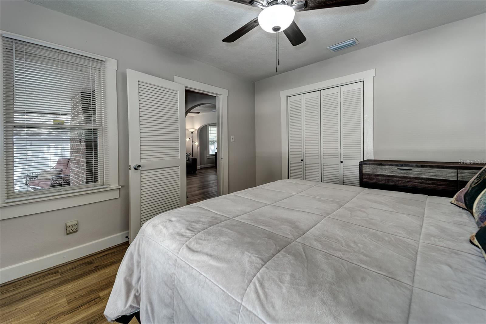 Second bedroom, other view....door opens to living room area