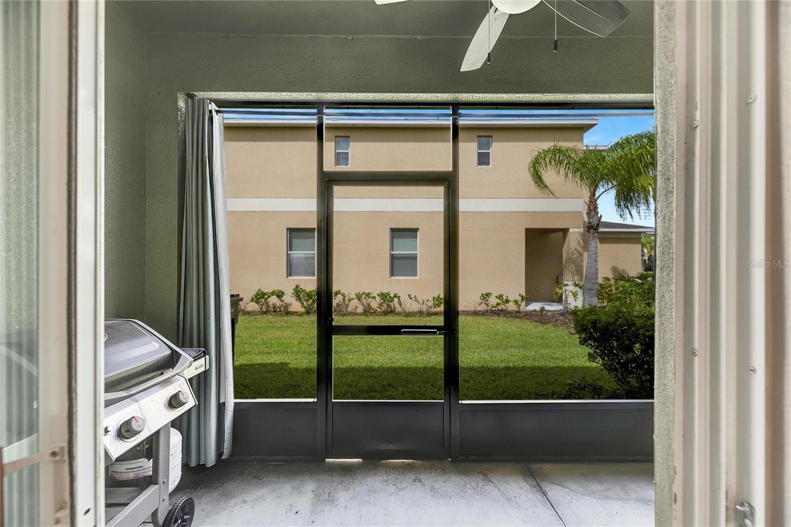 Rear Screened in Porch