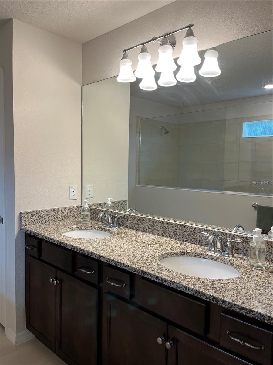 Master Bathroom double vanity