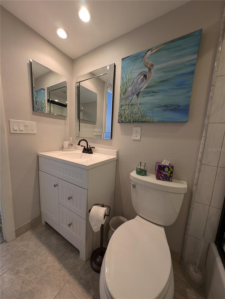 En-suite Bathroom in Primary Bedroom